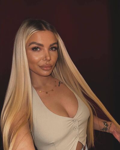  ,   Diana, 23 ,   ,   