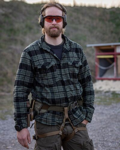  ,   Chris Smith, 42 ,   ,   , c , 