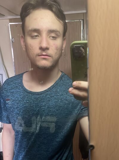  ,   Vladislav, 20 ,   ,   