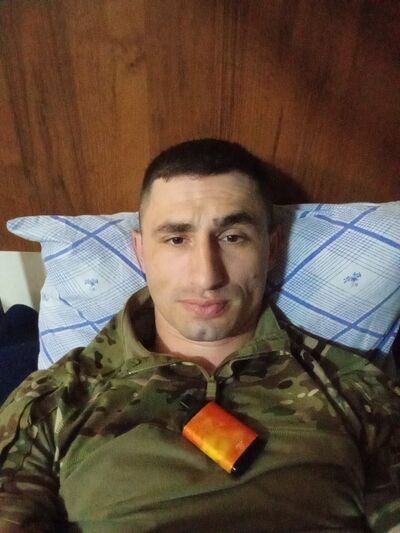  ,   Alex, 31 ,   ,   , c 