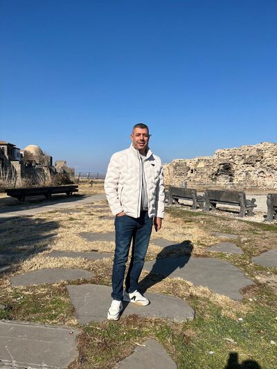  --,   Remzi, 43 ,   ,   
