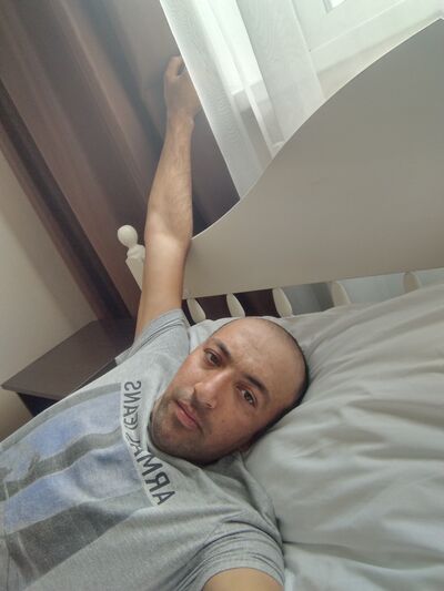  ,   Azizbek, 33 ,   ,   