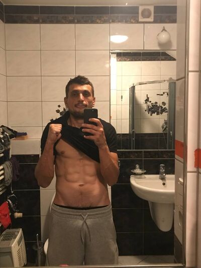  ,   Stanislaw, 37 ,   ,   , c 