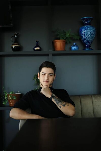  --,   , 26 ,   