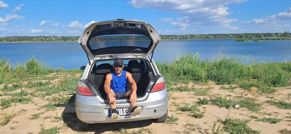  ,   Elshan, 42 ,   ,   