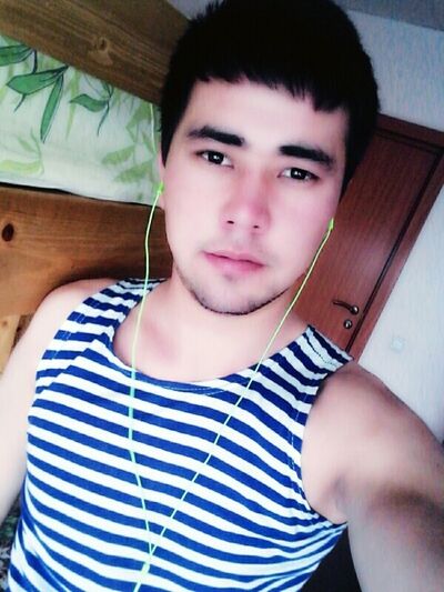  ,   Ali, 29 ,   ,   