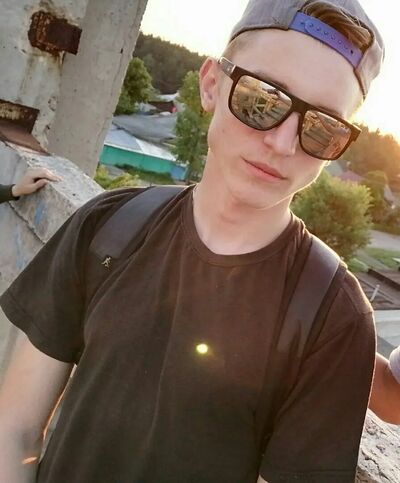  ,   Dmitry, 24 ,   ,   , c , 