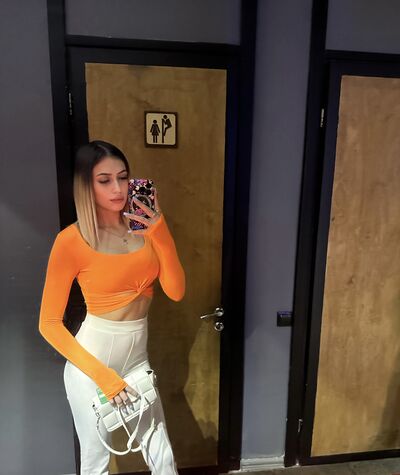  ,   Anastasia, 25 ,   ,   , c , 