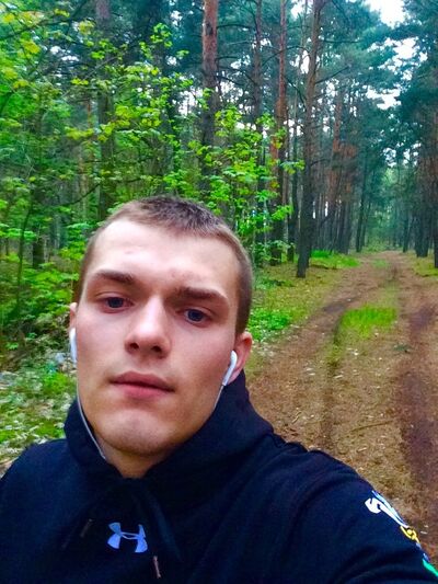  ,   George, 29 ,   