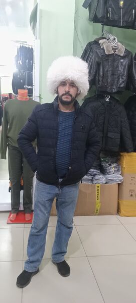  ,   Ilqar, 42 ,   ,   