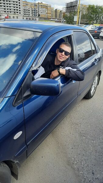  ,   Ilya, 26 ,   ,   
