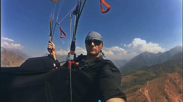  ,   Viktor, 39 ,   ,   , c 