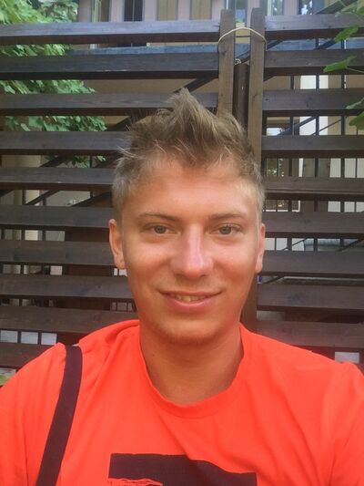  -,   Johny, 34 ,     , c 