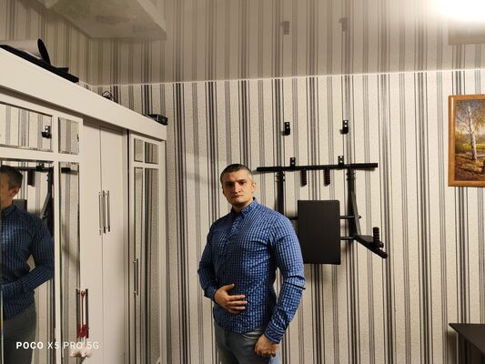  ,   Pavel, 36 ,   ,   , c , 