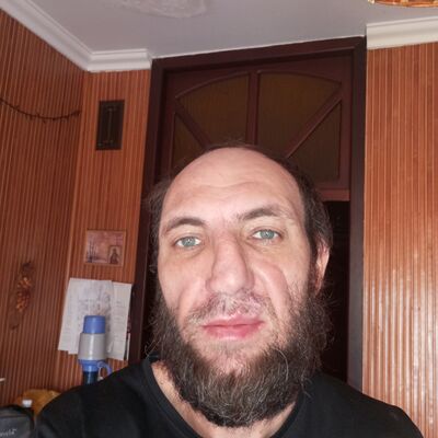  ,   Artem, 45 ,   ,   