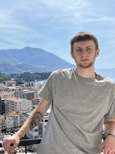  Podgorica,   Egor, 21 ,   ,   