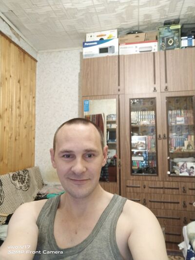   ,   Ivan, 40 ,  