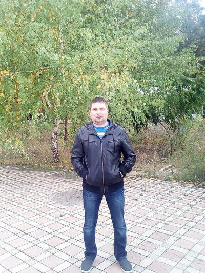  ,   Sergey, 40 ,   