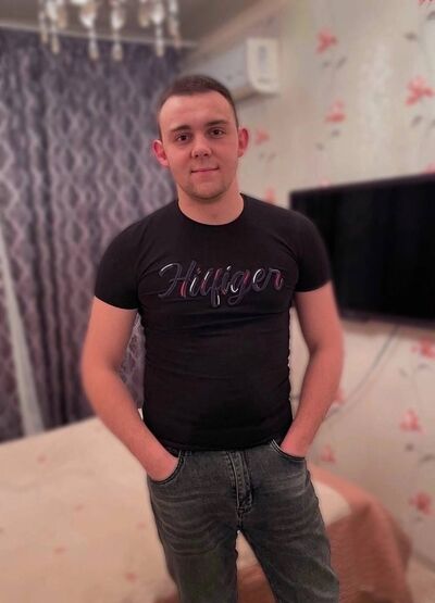  ,   Andrew, 25 ,   ,   
