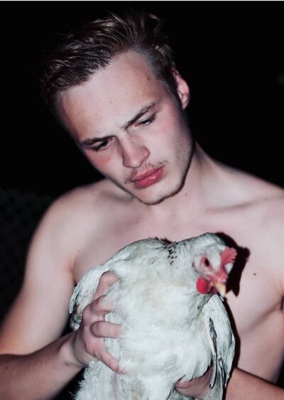  Tuzla,   Nick, 25 ,   ,   
