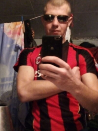  ,   MoreMen, 41 ,   ,   , c 