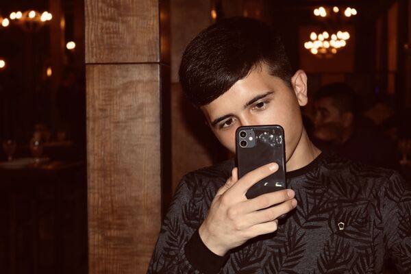  ,   Izzatbek, 26 ,   ,   , c , 