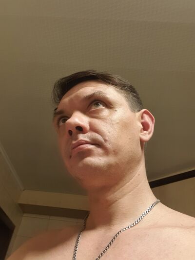  ,   Pavel, 45 ,   ,   