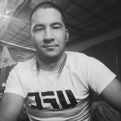  ,   Ogabek, 25 ,   ,   