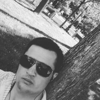  ,   Jon, 29 ,   ,   