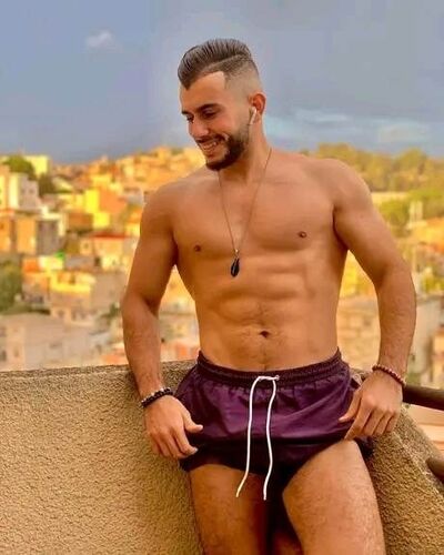  ,   Sami, 37 ,   ,   