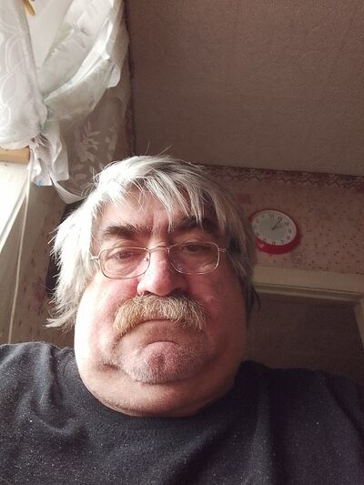  Cookham,   , 61 ,   ,   