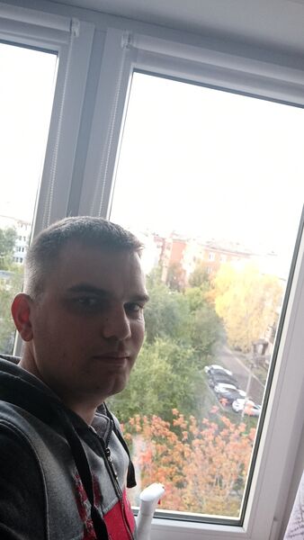  ,   Maxim, 35 ,   ,   , c 
