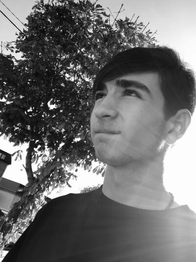  --,   Zaven, 25 ,   ,   , c 
