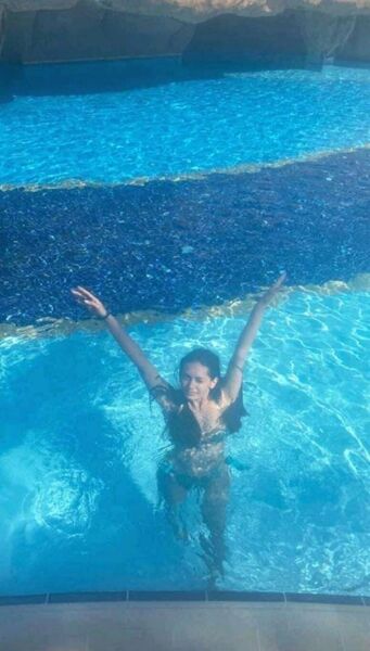  ,   Anastasia, 25 ,   ,   