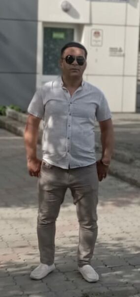  ,   Elnur, 42 ,   ,   