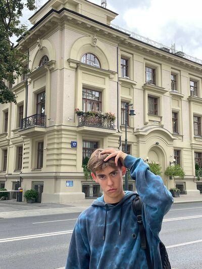  ,   , 20 ,   ,   