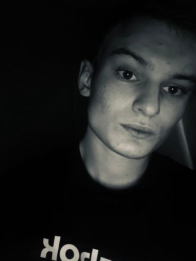  -,   , 21 ,   ,   , c 