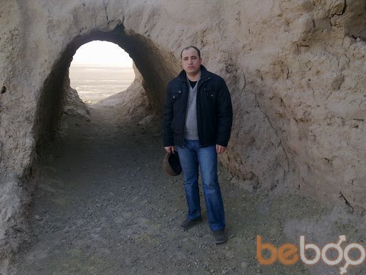  3613326  Daniyor, 40 ,    