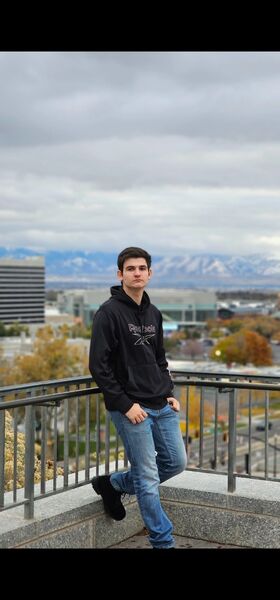  California City,   Zaven, 19 ,   ,   
