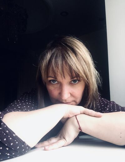  ,   Helena, 41 ,   ,   
