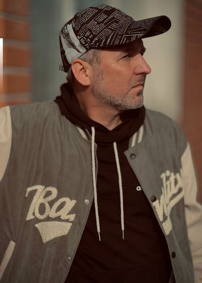  ,   Sergey, 48 ,   ,   