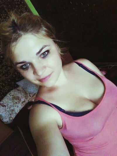 ,   Iulia, 27 ,   ,   