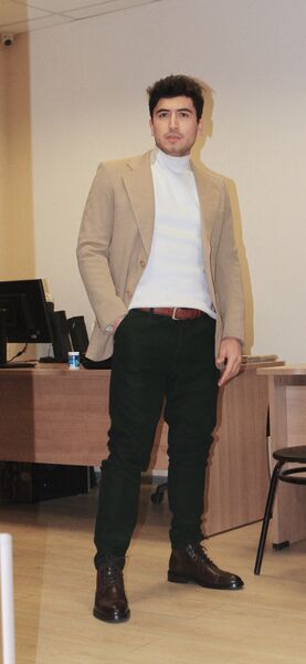  ,   Khusravi, 35 ,   ,   , c 