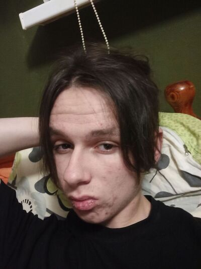  ,   Oleg, 21 ,   ,   