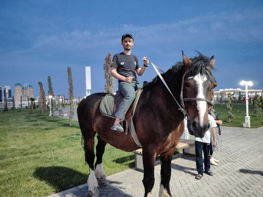  ,   Dima, 41 ,   ,   