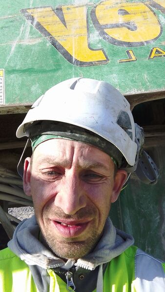  ,   Valeri, 47 ,   ,   
