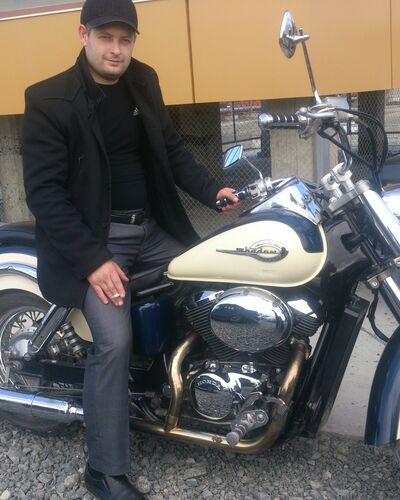  ,   San, 42 ,   ,   , c 