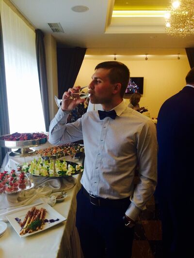  ,   Oleg, 30 ,   