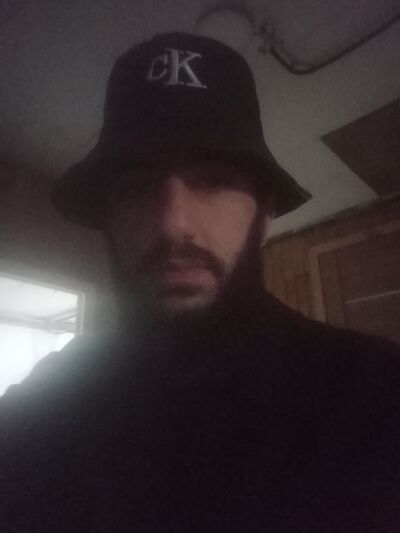  ,   Narek, 25 ,   ,   