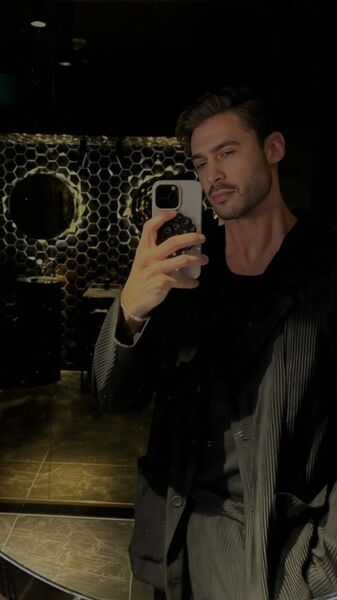  ,   Alex, 51 ,   ,   